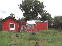 Small house for sale close to Pernik