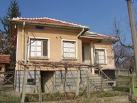 House with huge garden