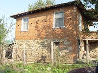 House for sale near the sea