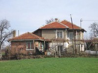 Cosy House Near Lake