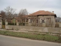 House With 3000 Sq M Garden And Garage