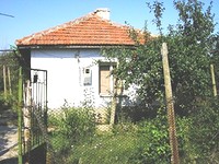 Small house for sale near Elhovo